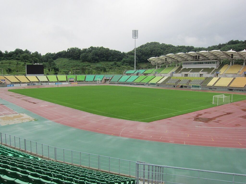 이순신종합운동장 보조경기장 육상트랙